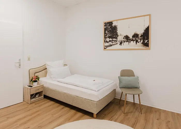 Monti - Comfort * Stendal